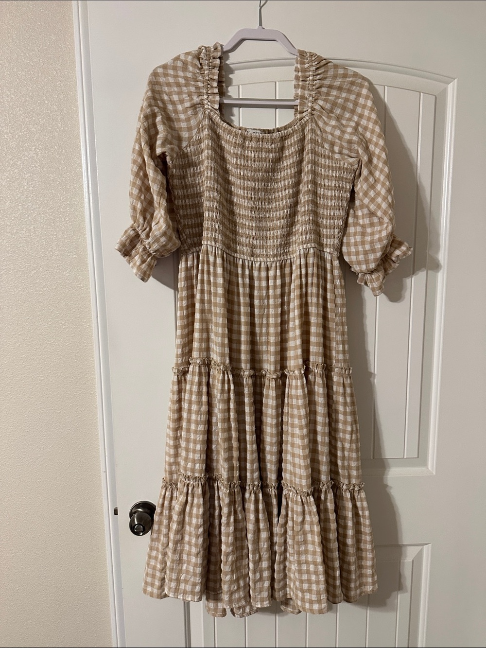 Ivy City Co Beige and White Gingham Tiered Midi Dress